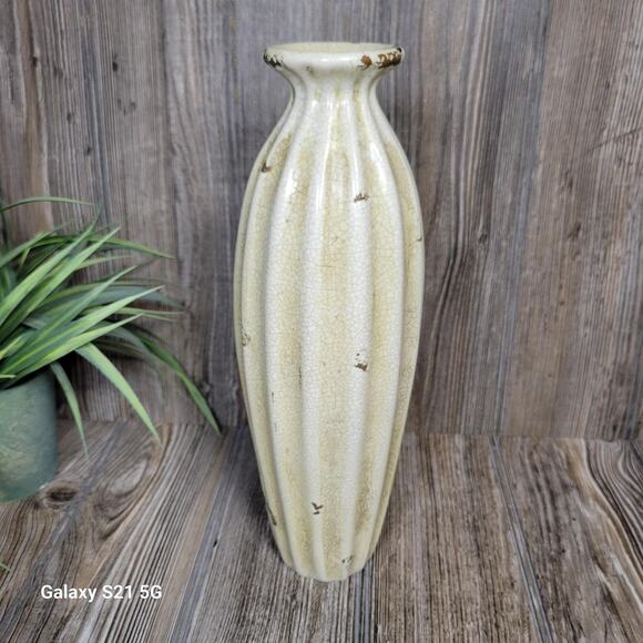 Vintage Green Leaf Vase, Ceramic Bottle Neck Vertical Rib Pottery - Picture 4 of 6